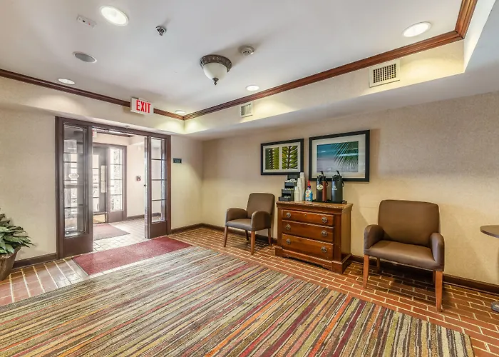 Motels in Concord