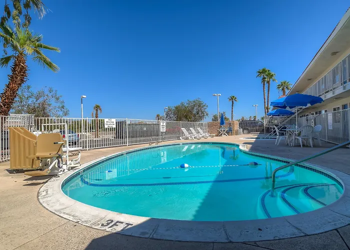 Cheap Hotels in Rancho Mirage