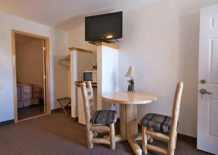 Motels in Steamboat Springs