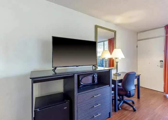 Cheap Hotels in Dumfries