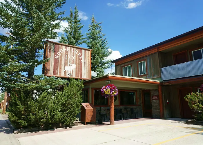 Motels in Island Park
