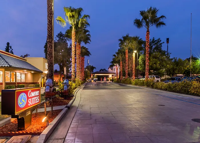 Cheap Hotels in Redlands