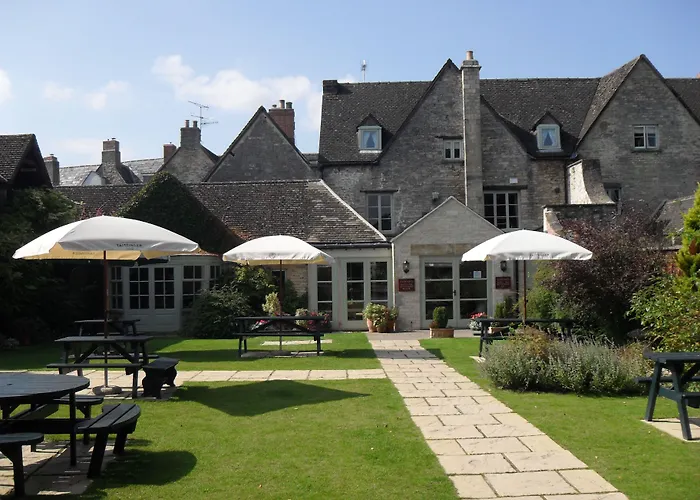 Cheap Hotels in Cirencester