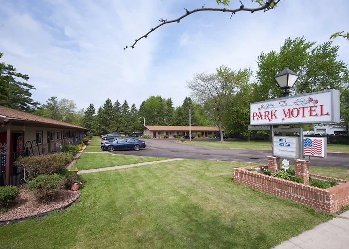 Motels in Weston