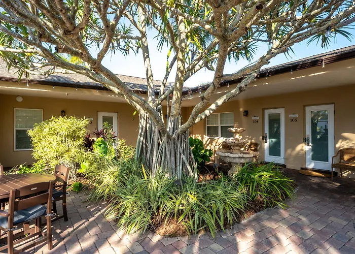 Cheap Hotels in Siesta Key