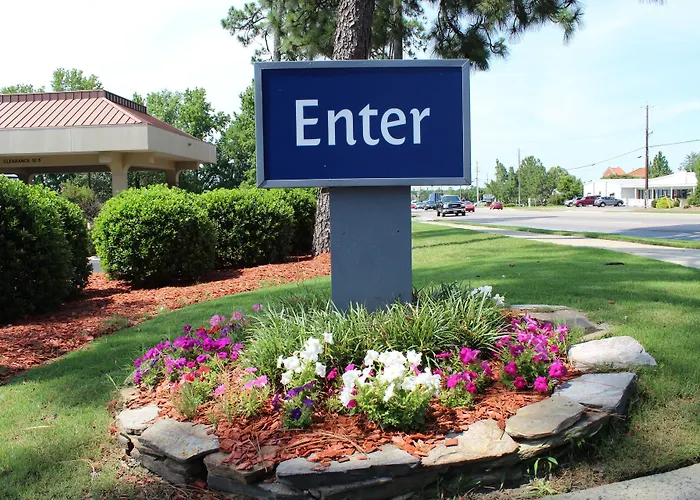 Cheap Hotels in Southern Pines