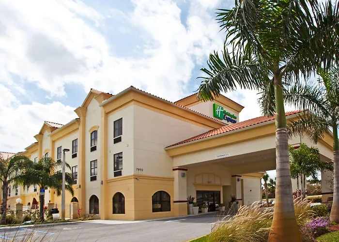Cheap Hotels in Palm City