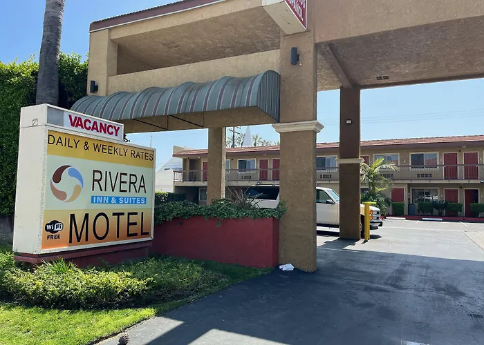 Motels in Pico Rivera