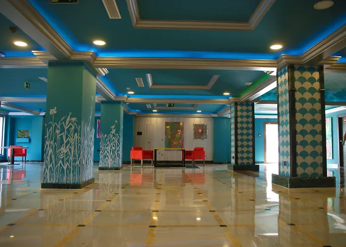 Billiga Hotell i Torremolinos