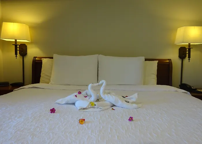 Cheap Hotels in Westbrook