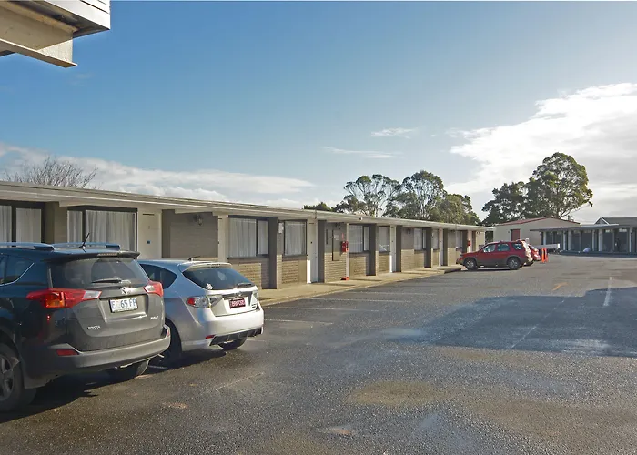 Motels in Smithton