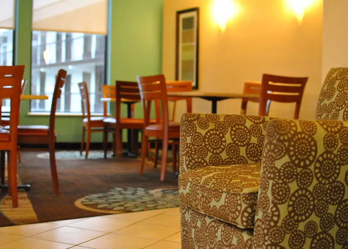 Cheap Hotels in Roxboro