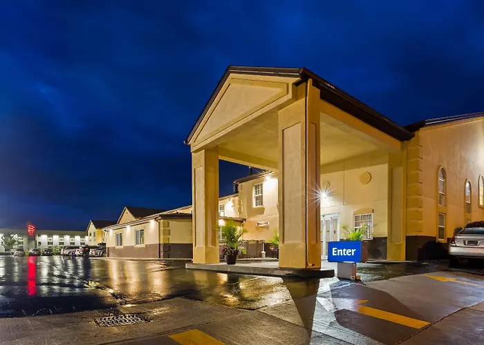 Cheap Hotels in Elyria