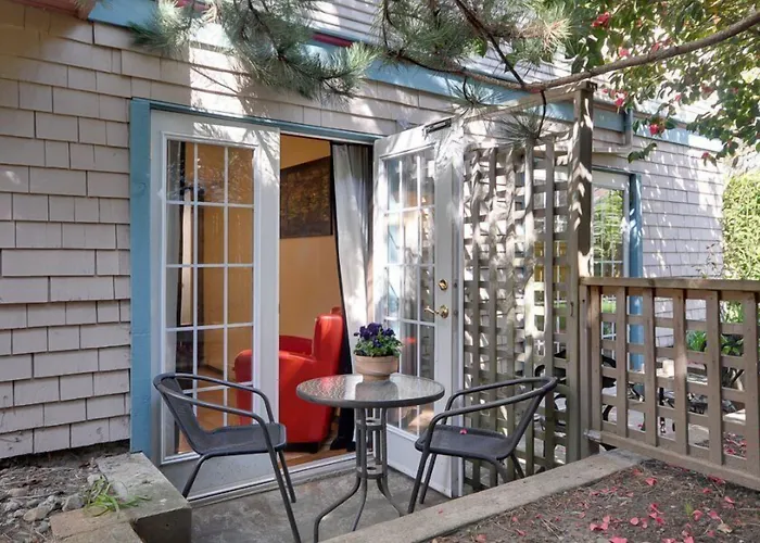 Bed and Breakfast in Victoria