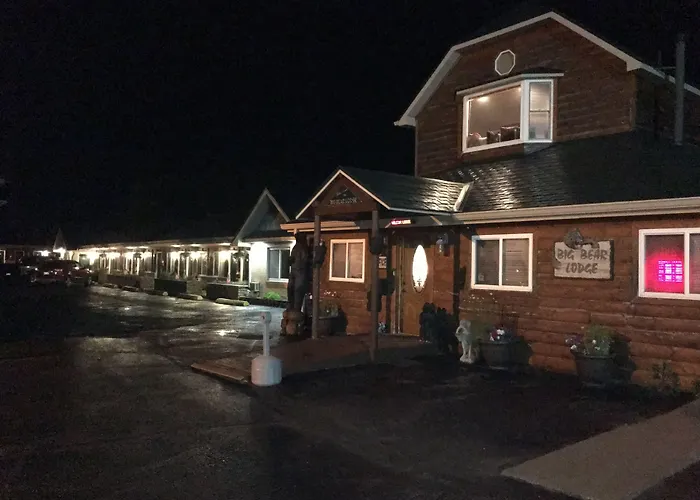 Motels in Hubbard Lake