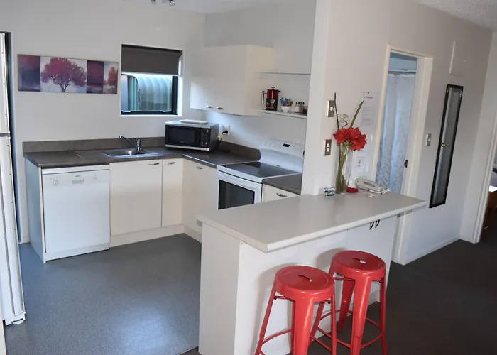 Motels in Darfield