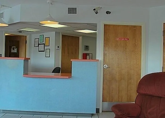 Motels in Loxley