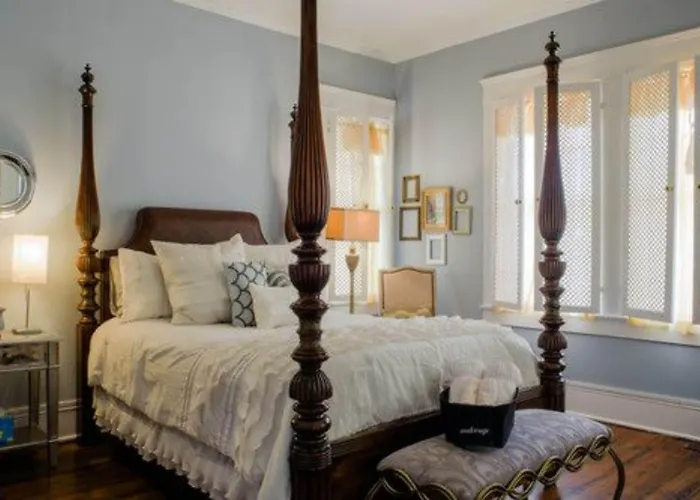 Bed and Breakfast in Shelby