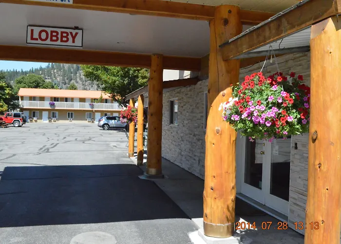 Motels in Grand Forks