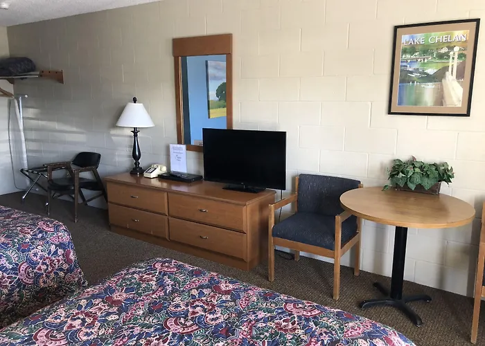 Motels in Pateros