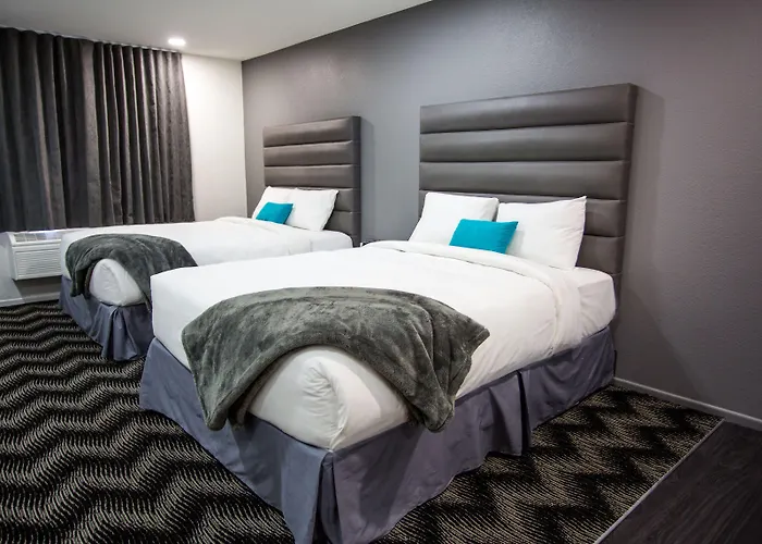 Motels in Moapa