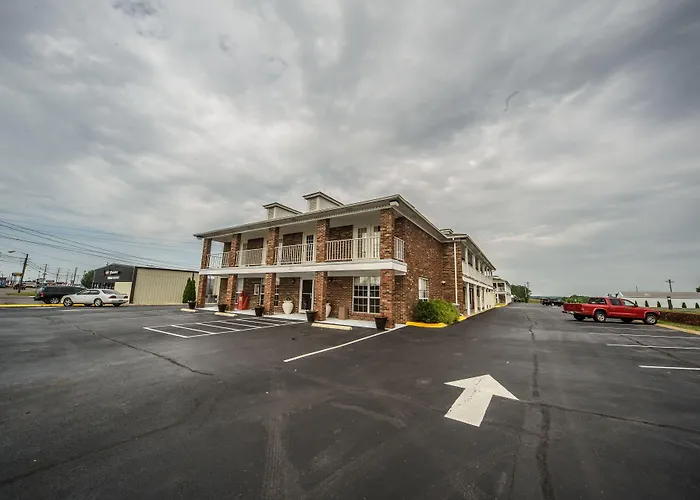 Cheap Hotels in Lawrenceburg