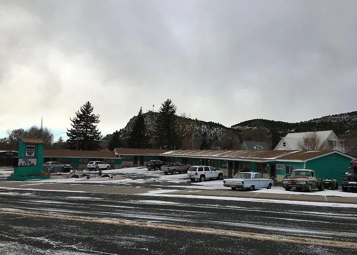 Motels in Springer