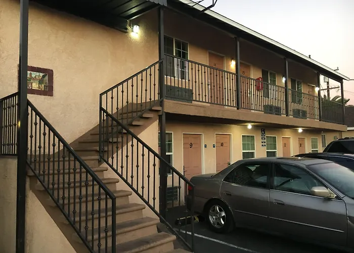 Motels in Lynwood