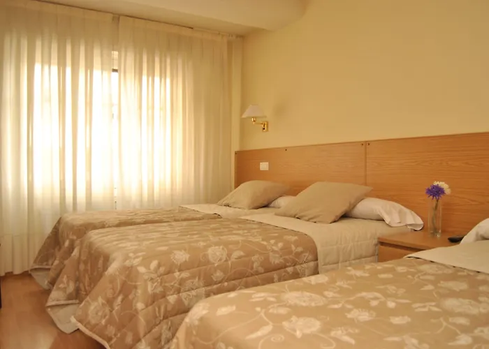 Cheap Hotels in Burgos