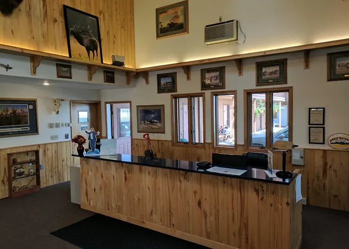 Motels in Three Forks