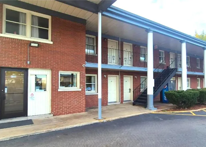Motels in South Holland