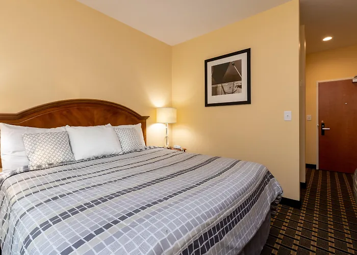 Motels in Hope Mills