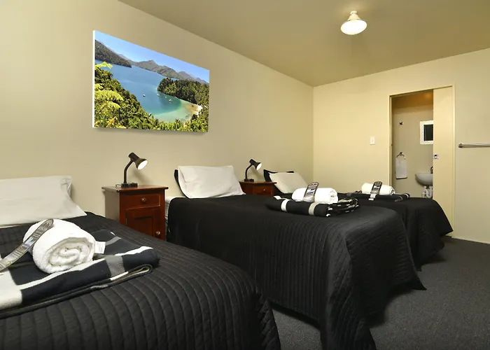 Hostels in Picton