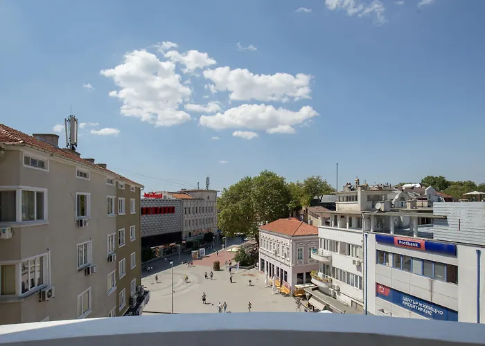 Hostels in Warna