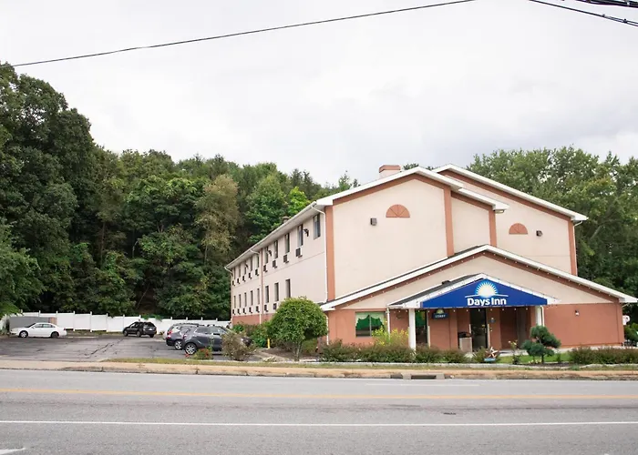 Cheap Hotels in Torrington