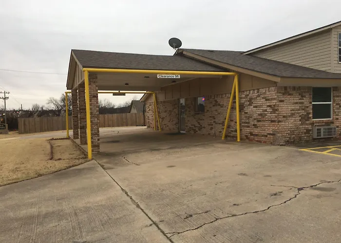 Cheap Hotels in Shawnee
