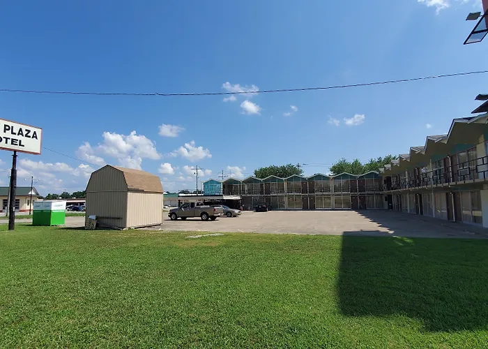 Motels in Marion