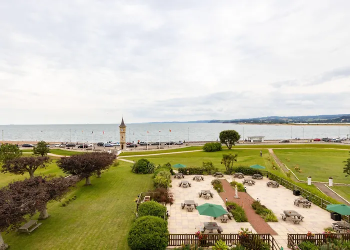 Cheap Hotels in Exmouth