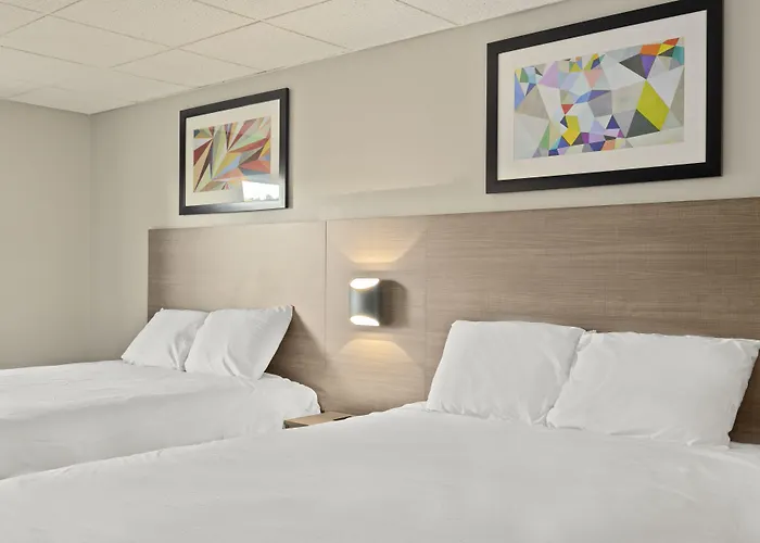 Motels in Waterville