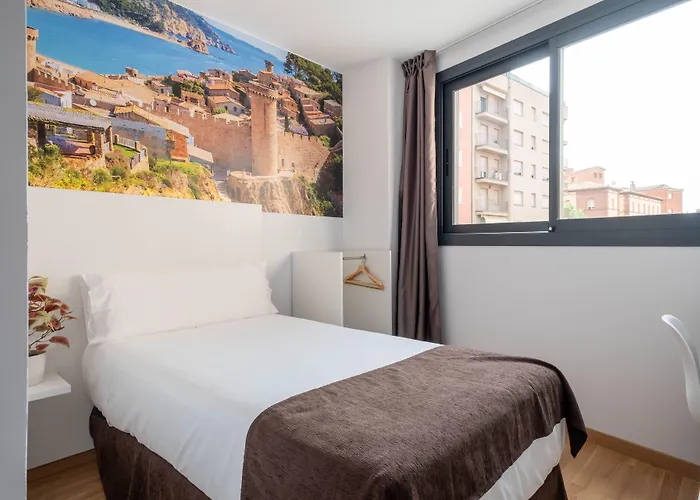 Cheap Hotels in Girona