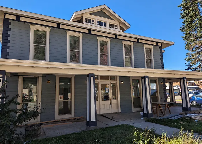 Cheap Hotels in Idaho Springs