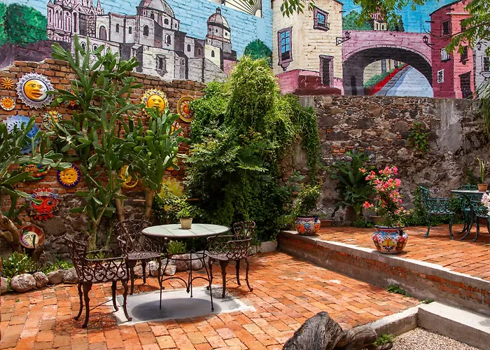 Guest Houses in San Miguel de Allende