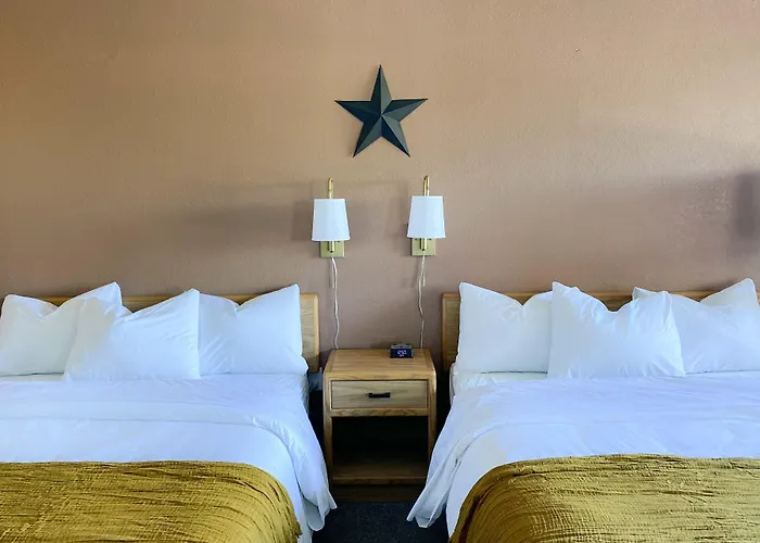Motels in Benson