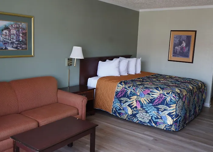 Cheap Hotels in Danville