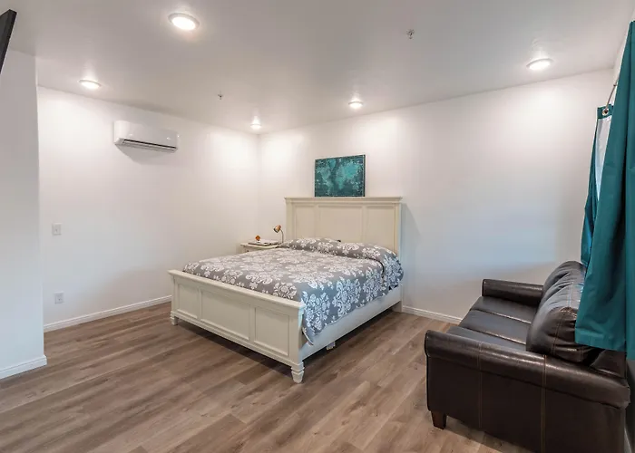 Cheap Hotels in Hurricane