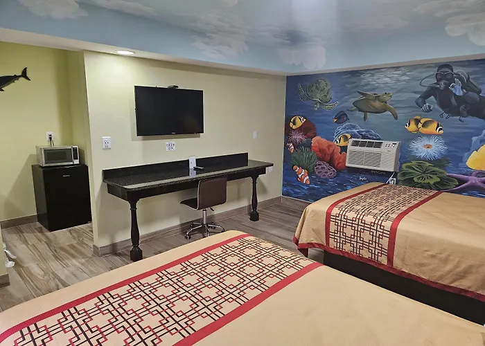 Motels in Riviera Beach