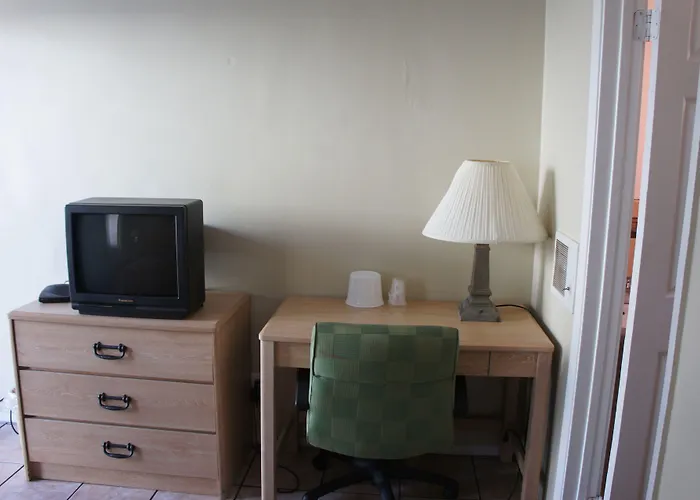 Motels in El Cerrito