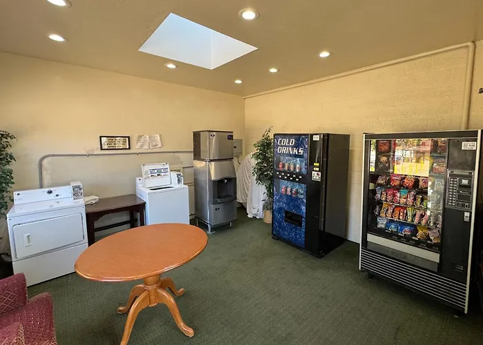 Motels in St. Johns