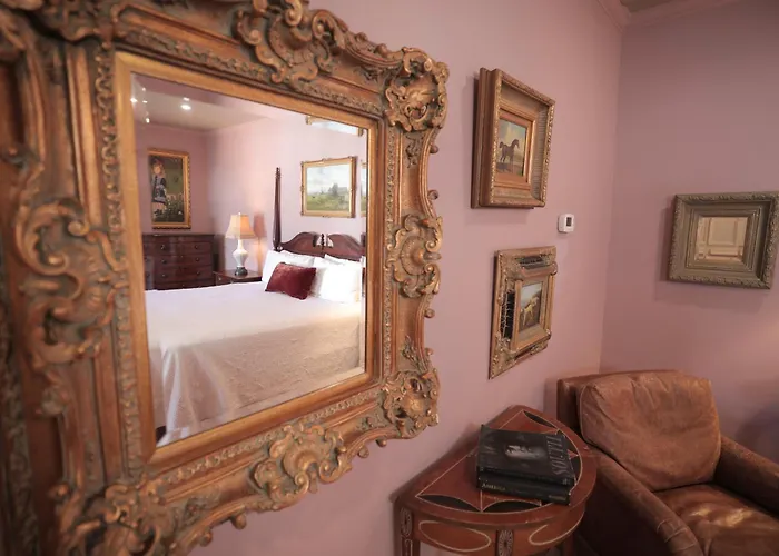 Motels in Garden City
