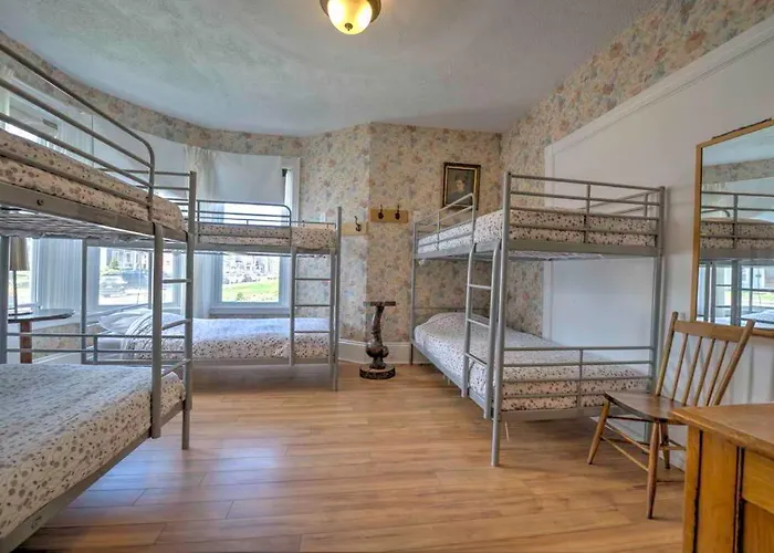 Hostels in Prince Edward Island